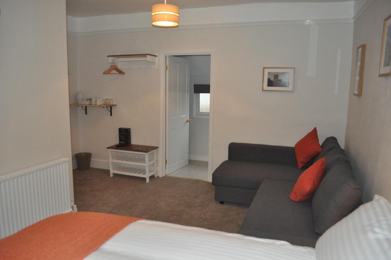 Woodlands 159 Bed & Breakfast Pershore Bagian luar foto