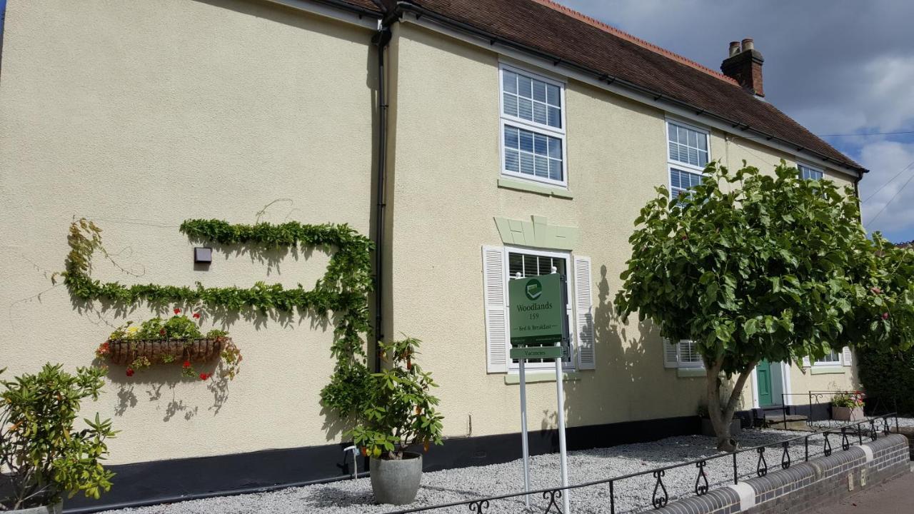 Woodlands 159 Bed & Breakfast Pershore Bagian luar foto