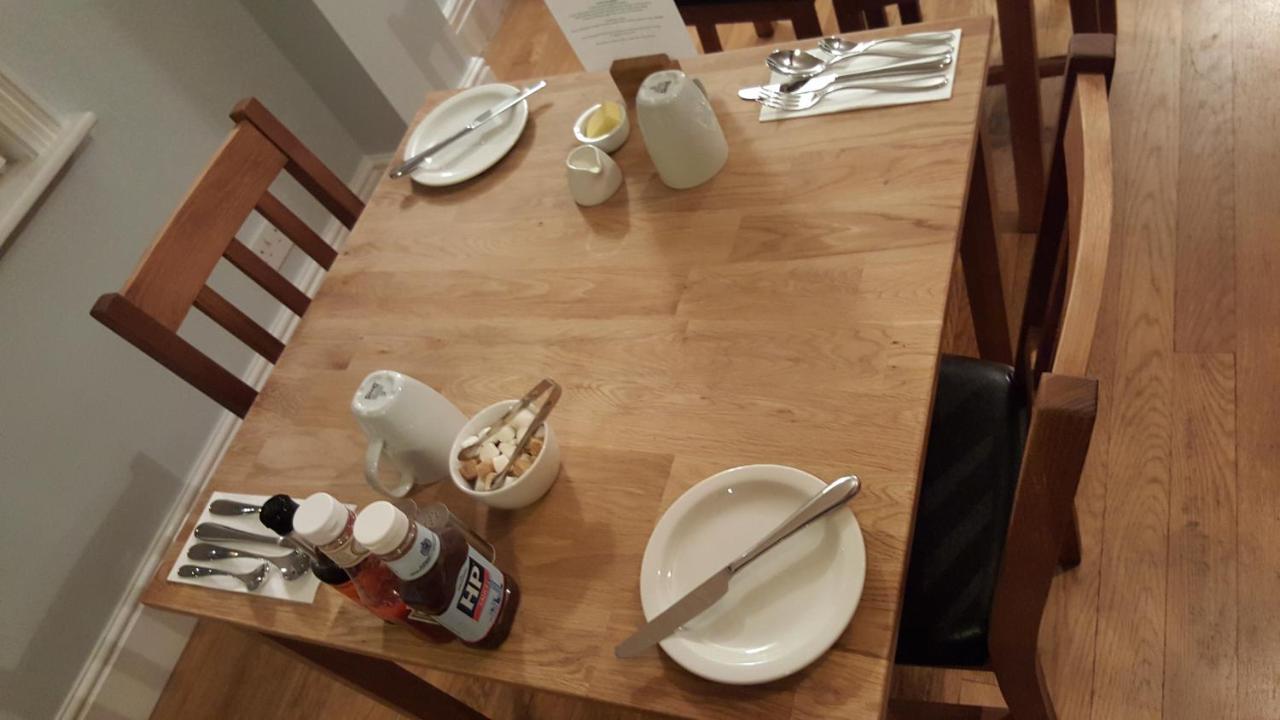 Woodlands 159 Bed & Breakfast Pershore Bagian luar foto